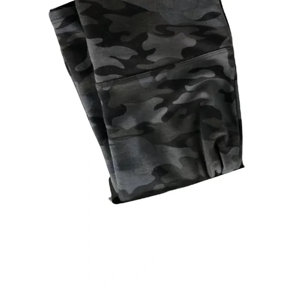 Rachel Zoe High Waisted Ponte Leggings Medium Camouflage Black & Grey New - Picture 4 of 5
